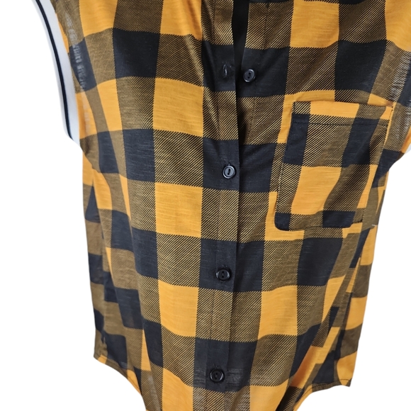 No Boundaries, Women's black and gold sleeveless top. Sz XS/XCH - Picture 10 of 10